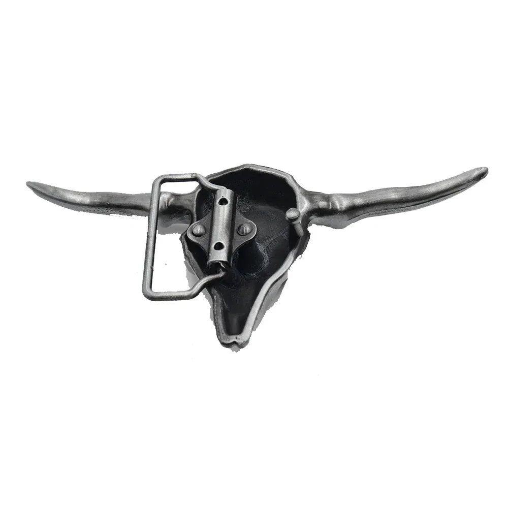Bältesspänne western 3D tjurskalle Silver