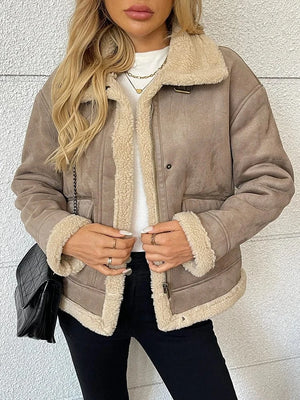 Beige shearling jacka dam med fuskpäls Beige / S