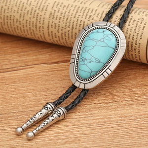 Bolo tie i droppform med naturlig turkos