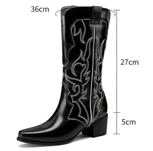 Cowboyboots med broderad westernstil i lyxigt läderlook
