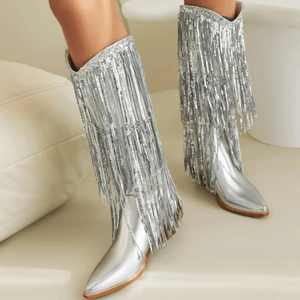 Cowboyboots med glänsande fransar