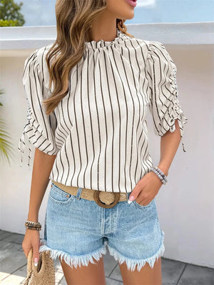 Randig blus med volang Beige / S