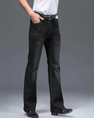 Utsvängda jeans herr