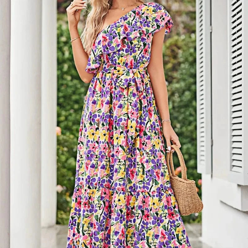Blommig one shoulder-klänning