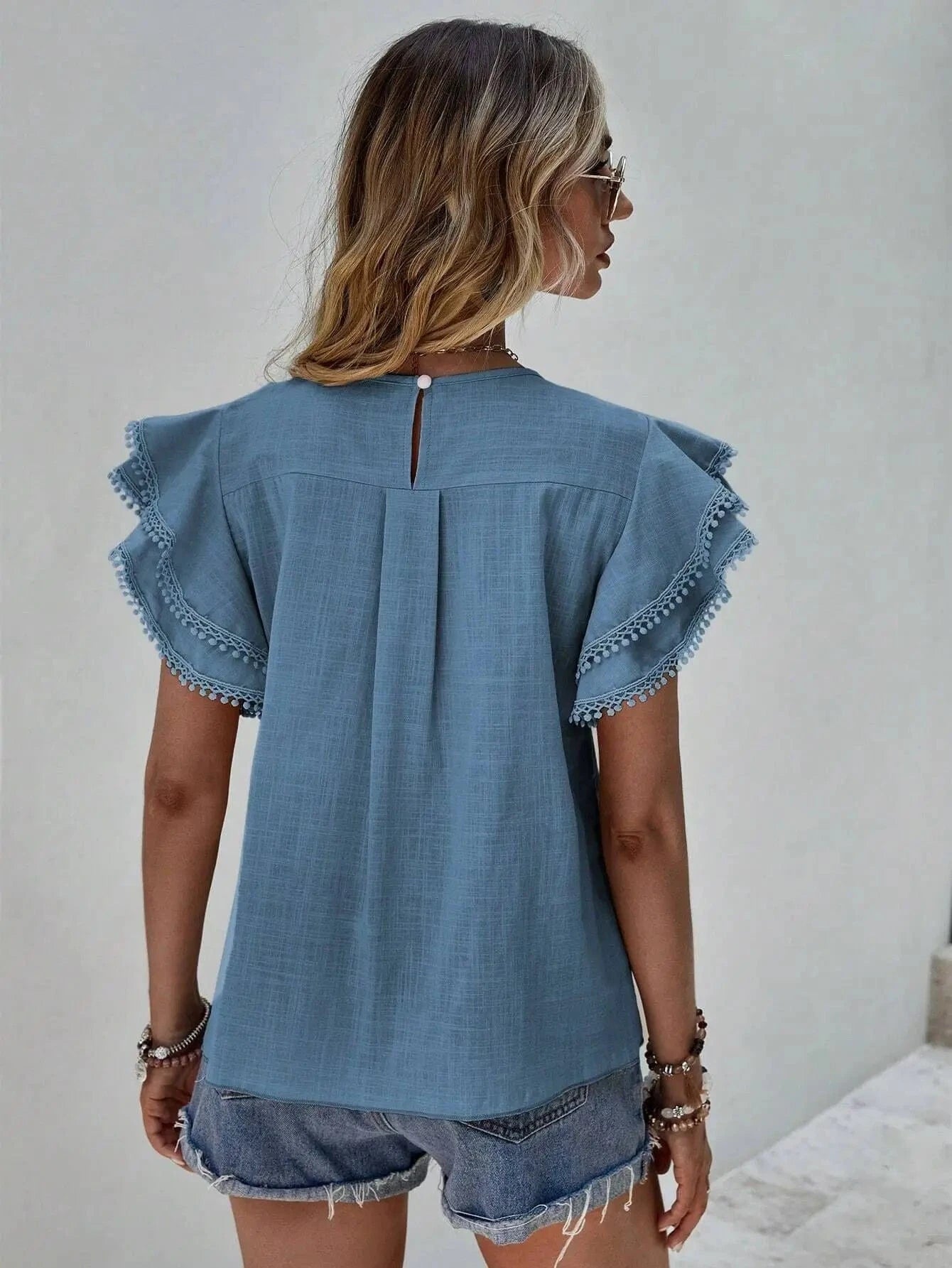 Blus volang
