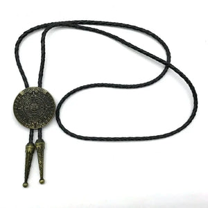 Bolo tie i aztekisk design med genuint läder