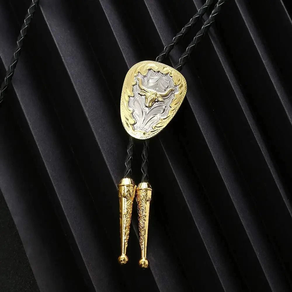 Bolo tie med tjurhuvud i guld och silver Silver guld