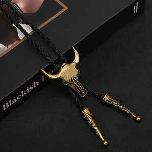 Bolo tie med tjurskalle i antik mässing Mässing