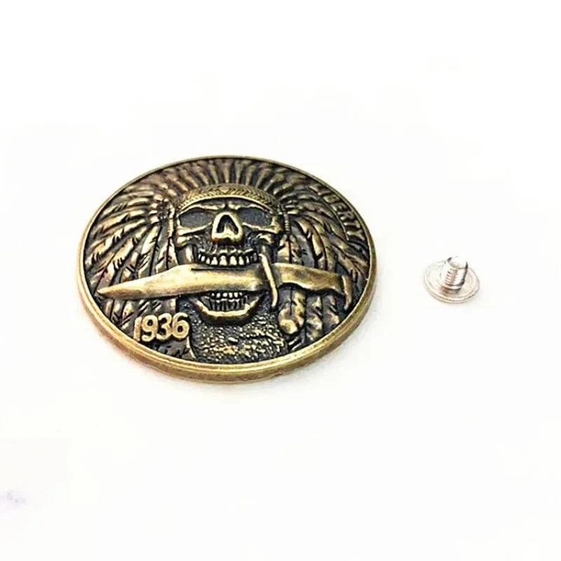 Concho Döskalle i Mässing med Indianmotiv