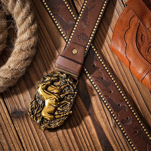 Cowboybälte med gyllene hästspänne