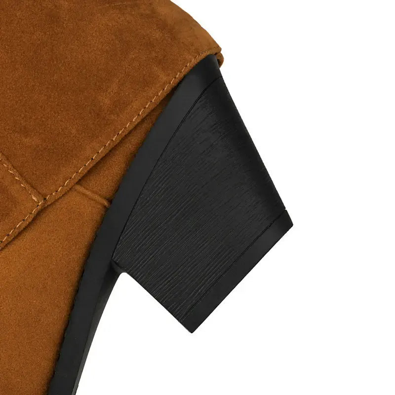 Cowboyboots i mockastil med vikt skaft och 6cm klack