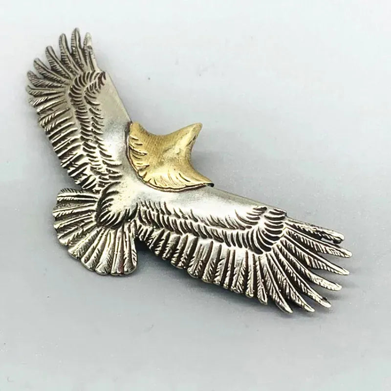 Flygande örn concho Silver och guld / 32x75mm