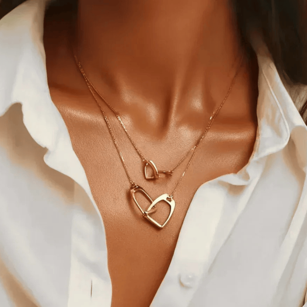 Halsband dubbla stigbyglar