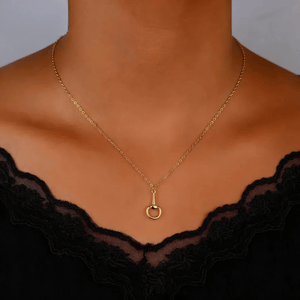 Klassiskt Silverhalsband hästbett
