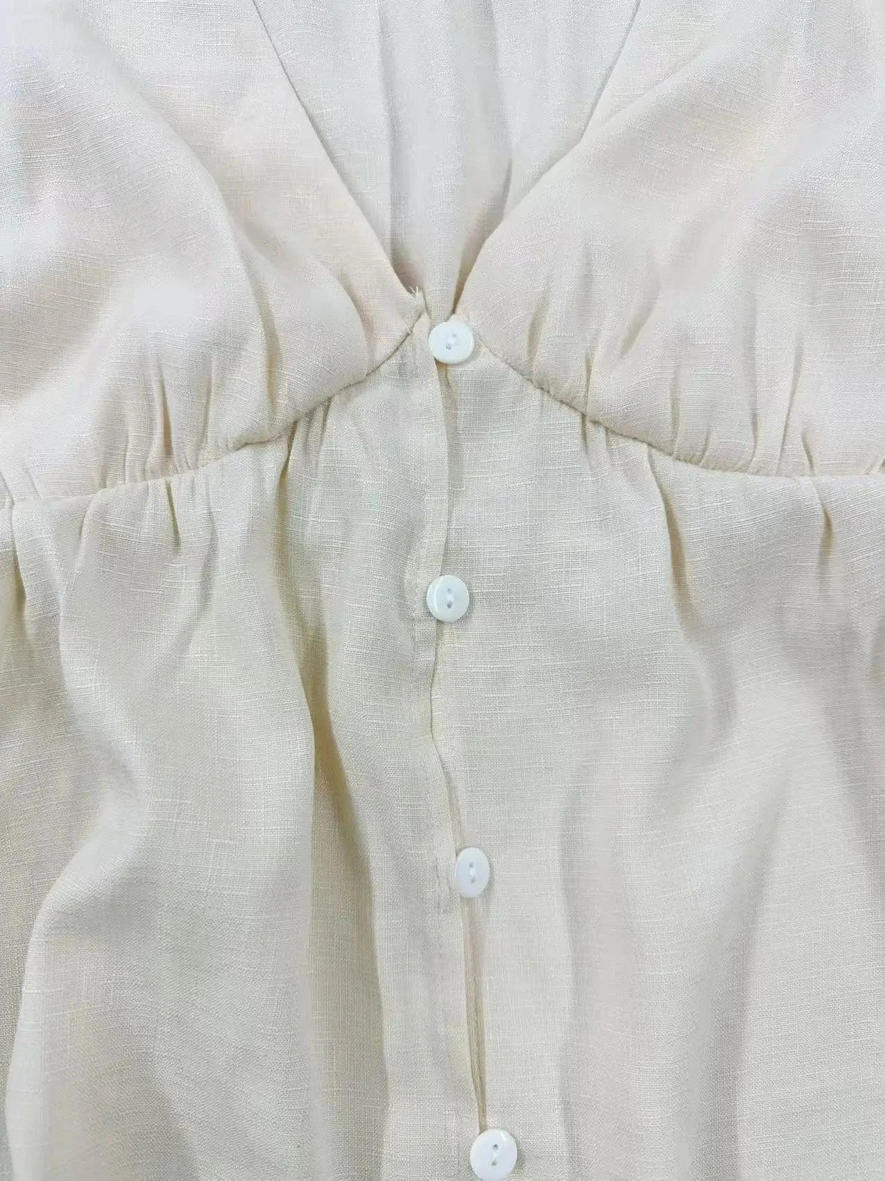Kortärmad beige blus