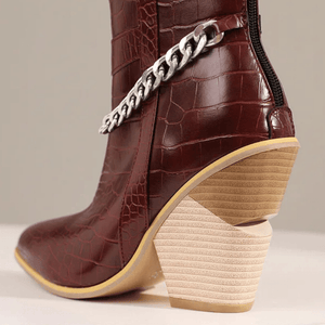 Låga Cowboyboots med Kedja och Hög Klack