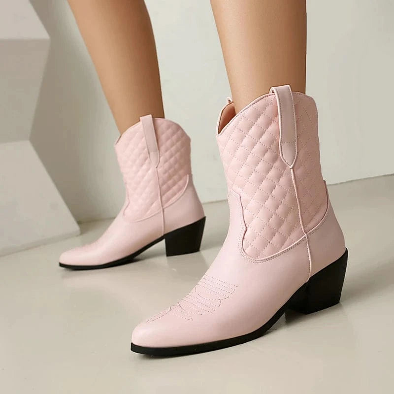 Låga Cowgirl Boots med Quiltat Skaft