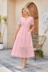 Lång bohemisk klänning med spets och broderi Rosa / XS