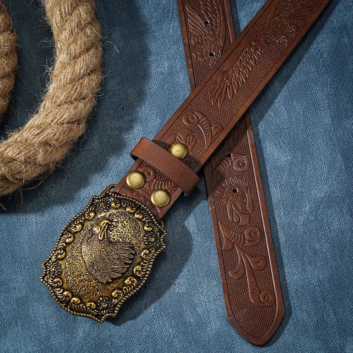 Mörkbrunt cowboybälte