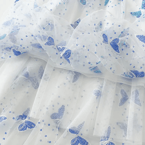 Tyllkjol med glittrande fjärilar