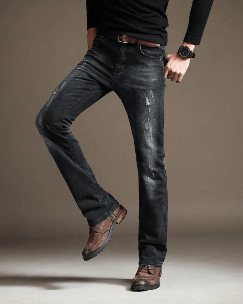 Utsvängda jeans för herr