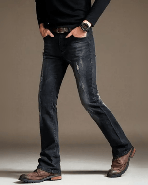 Utsvängda jeans för herr