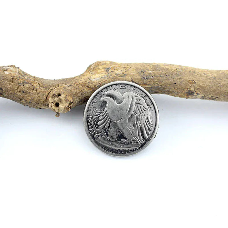 Vintage Concho i Zinklegering med Präglat Mönster och Skruvfäste Ljus silver A