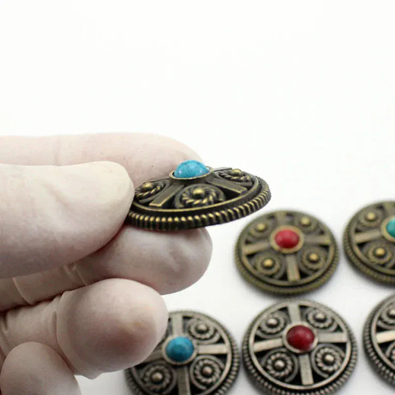 Vintage rund concho med sten