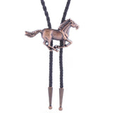 Western Bolo Tie med galopperande häst Roséguld