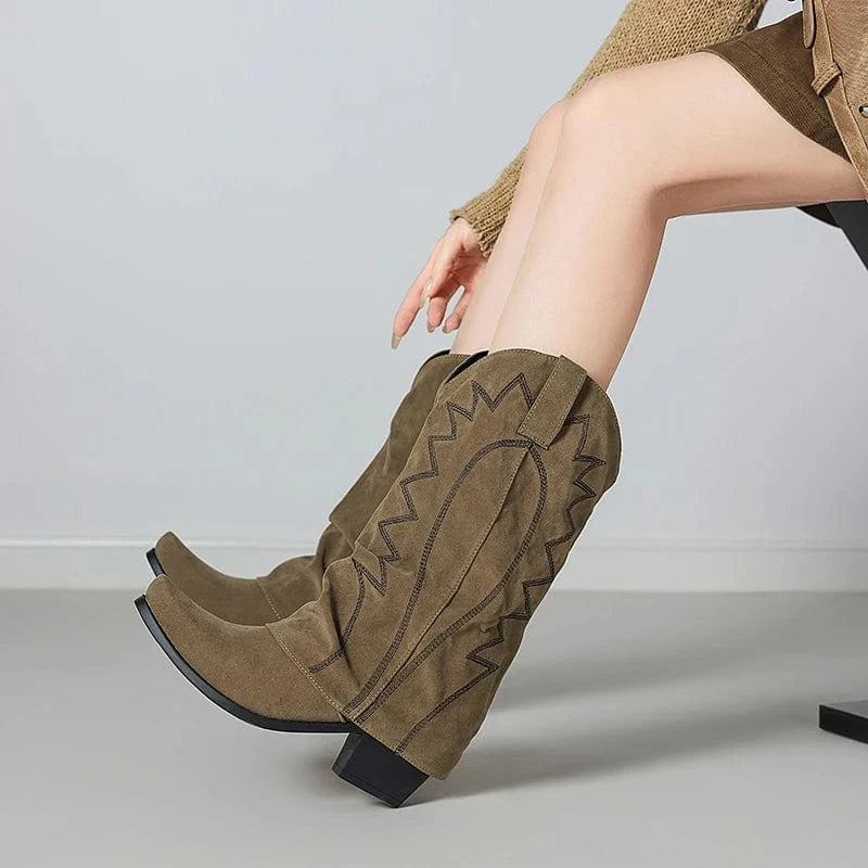 Slouchiga Cowboyboots i Mocka för Dam
