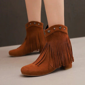 Ankelboots i Mocka med Fransar